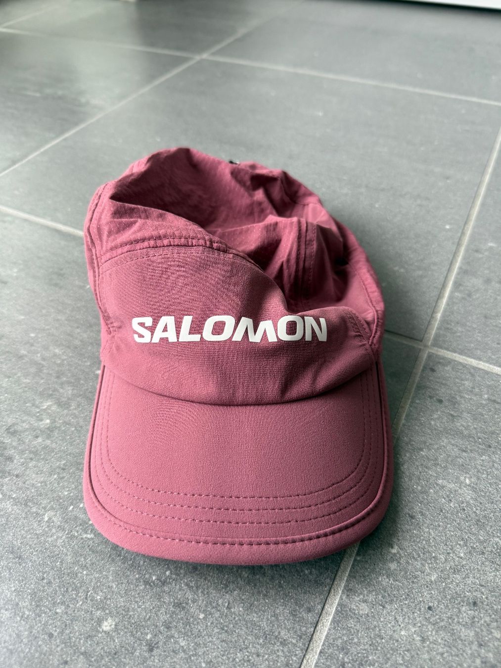 Salomon Copricapi, berretti & cappellini: Salomon Cap "Sense Aero" – Nuovo (secondo la descrizione) da Worb venduto da le_castor