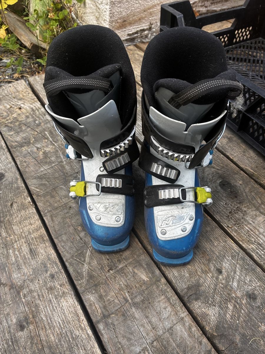 Sci: Skischuh – Usato da Hergiswil NW venduto da cowa_81