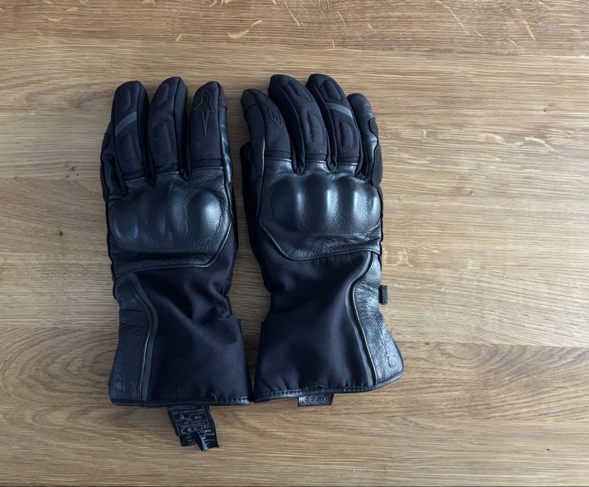 Alpinestars Gants & mitaines : Gants Moto M  – D'occasion à Villars-Burquin par Jnni096