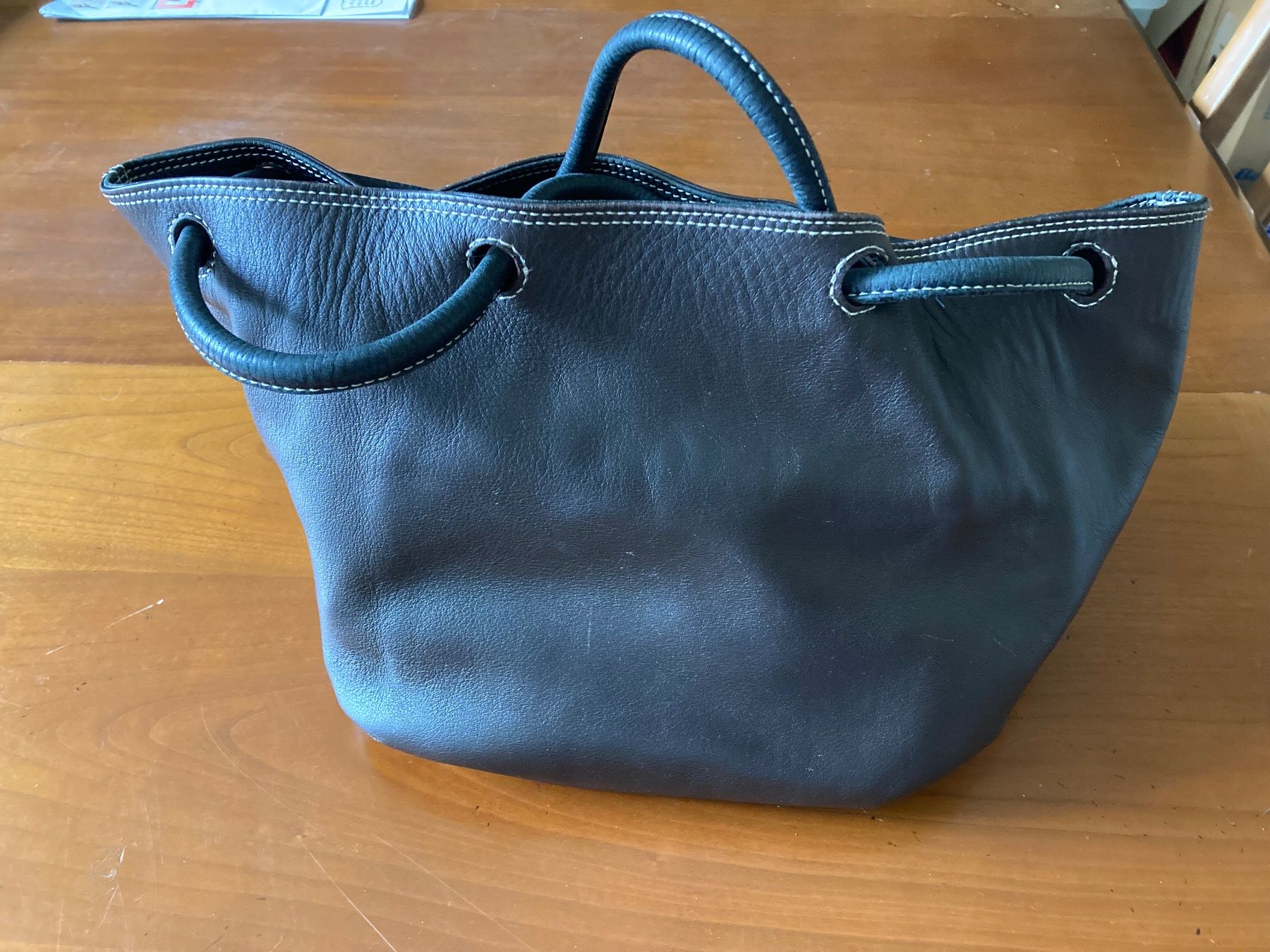 Borse da donna: sac cuir brun réversible – Usato da Thônex venduto da peg_8gp7 2