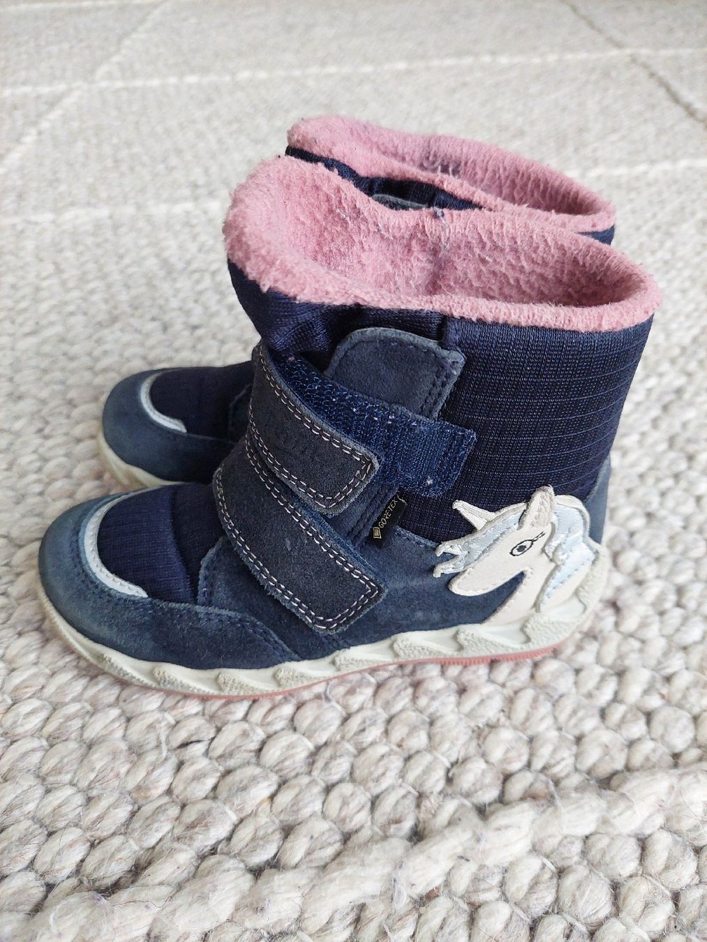 Superfit Schuhe für Mädchen: Winterschuhe Gr. 26 – Gebraucht aus Unterägeri von del_x5dk 2