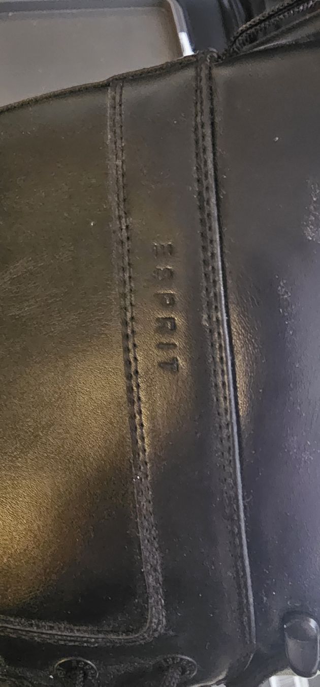Esprit Scarpe da donna: neue Gothic / Punk Kunstleder Stiefel Esprit Gr.41 – Nuovo (secondo la descrizione) da Zürich venduto da Daniela51 4