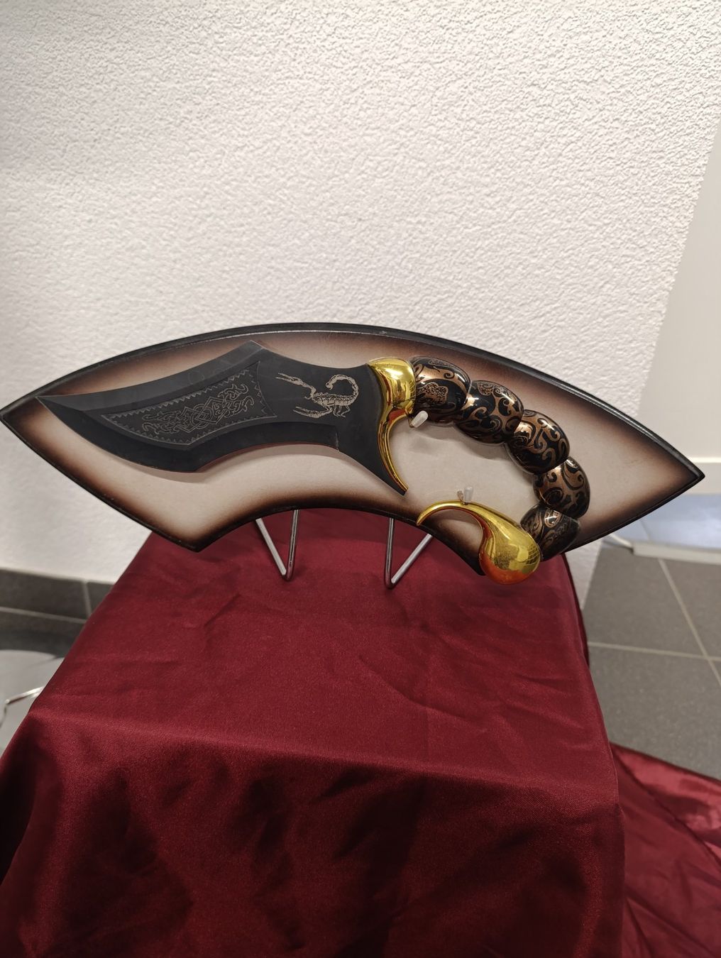 Besteck: Couteau, dague/Déco, scorpion – Gebraucht aus Avry-sur-Matran von dav_nm5p