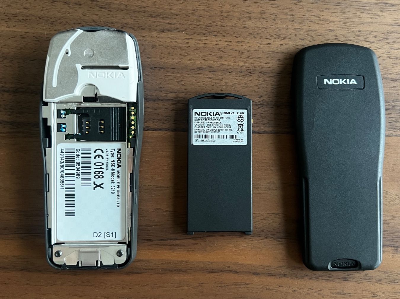 Nokia Handys / Smartphones: Nokia 3210 (Typ: NSE-8) – Gebraucht aus Olten von Mezoti 1