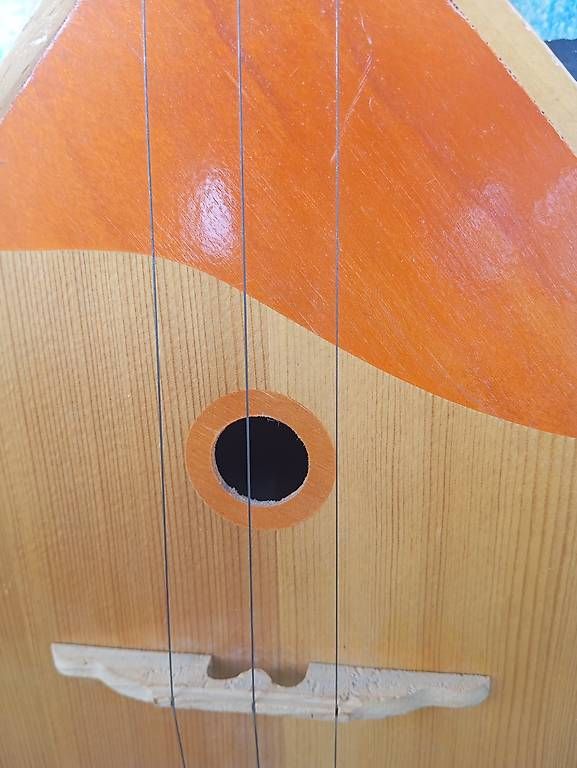 Musikinstrumente: Balalaika – Gebraucht aus Basel von Petergunn 1