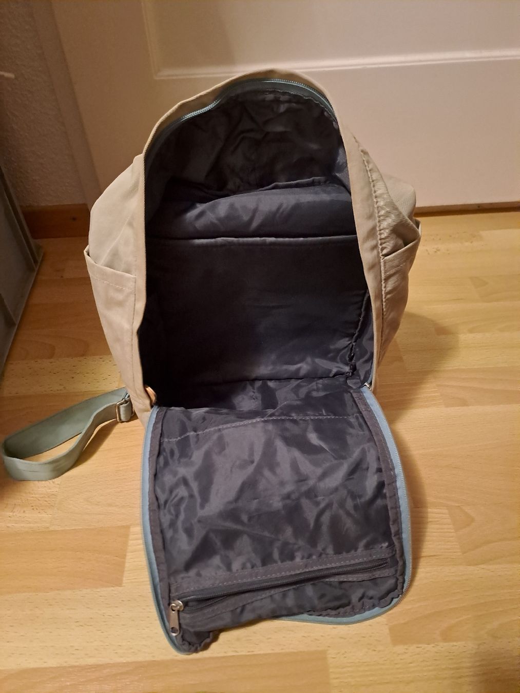 Zaini: Rada Rucksack Beige Blau – Usato da Wädenswil venduto da FrieBro 6