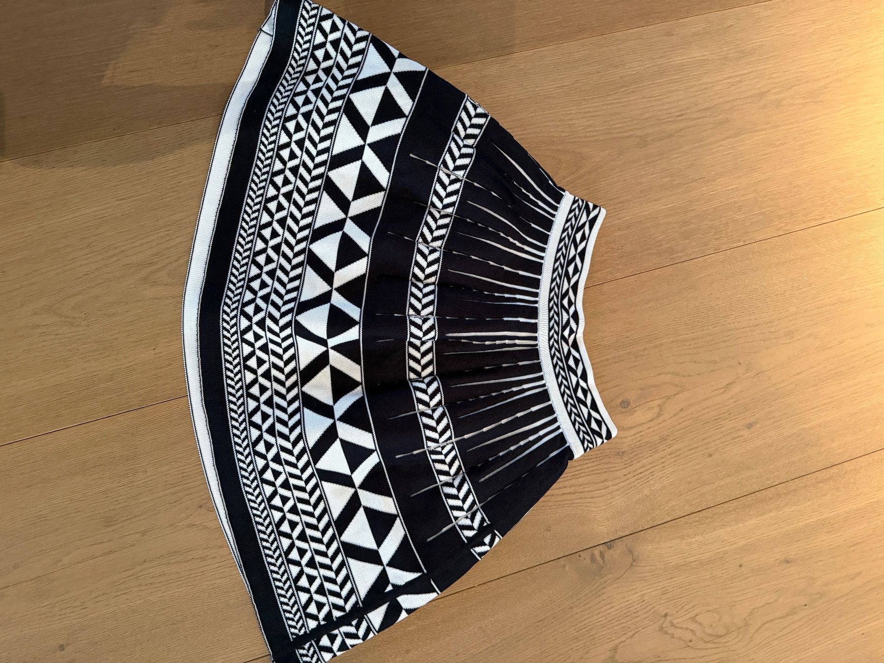 Maje Gonne: Maje Skirt – Usato da Zürich venduto da P_Lipinski_21