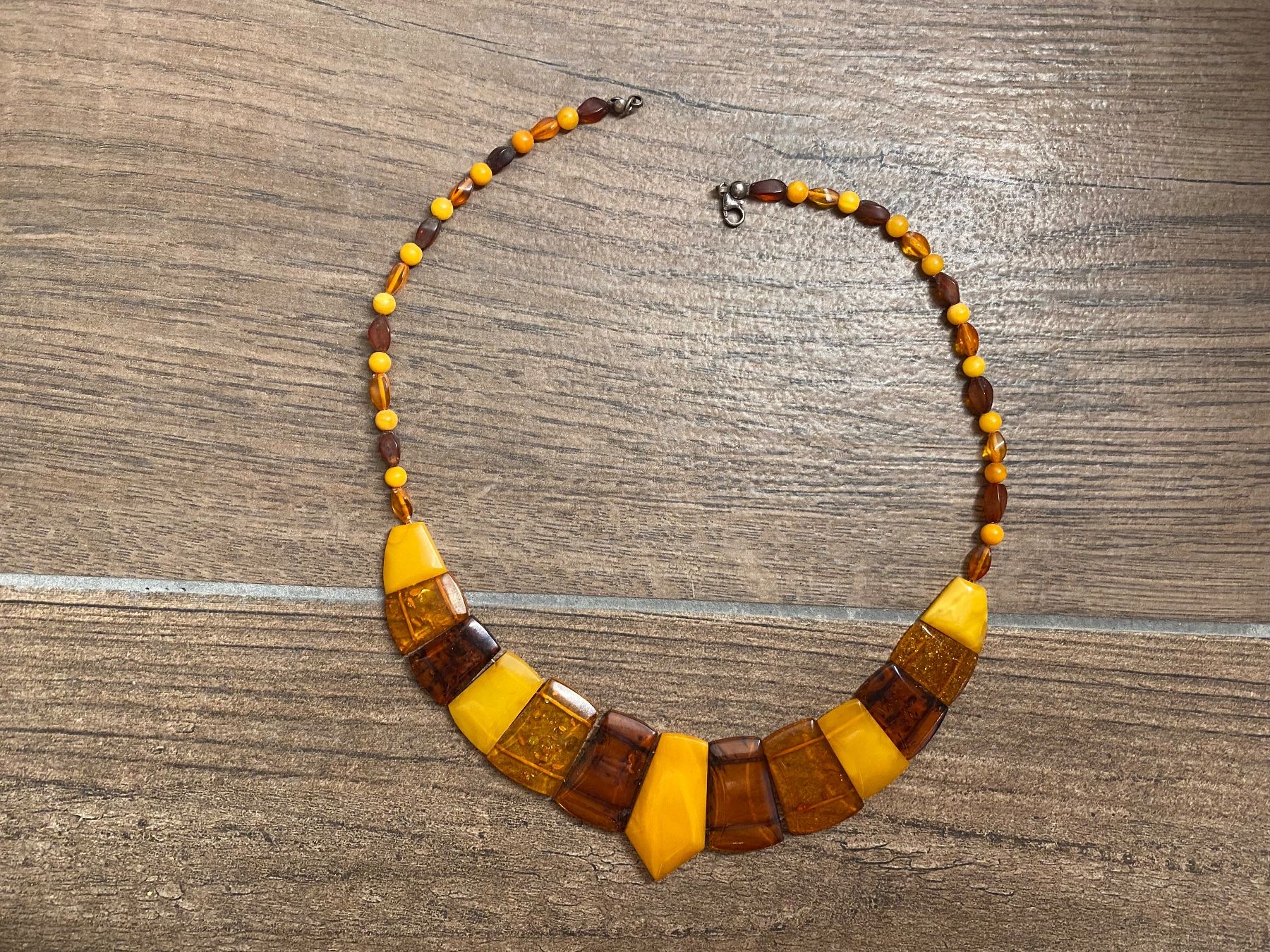 Catenine: Bernstein Halskette Collier Multicolor flach – Usato da Pratteln venduto da a23_j2gs 9