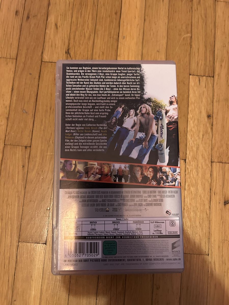 Tutti i DVDs: Dogtown Boys PSP UMD – Usato da Gland venduto da Helderap 1