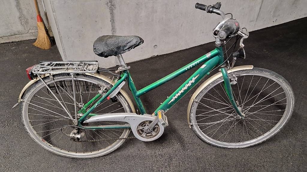 Vélos: Damenvelo – D'occasion à Ostermundigen par Bonanza8 1