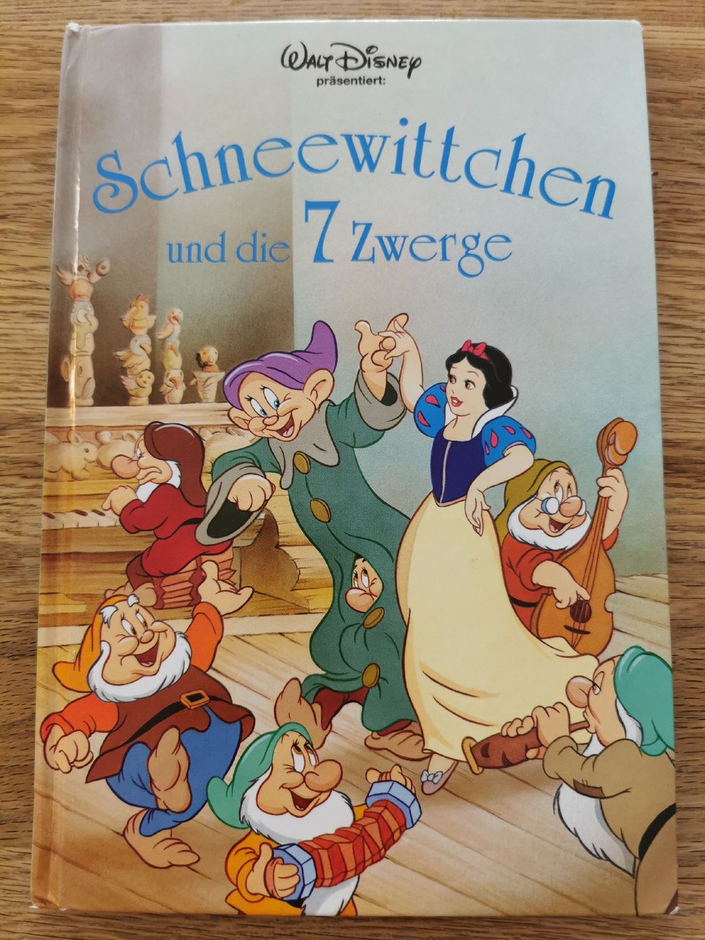 Bücher: Schneewittchen und die 7 Zwerge – Gebraucht aus Bern von cam_b7ts