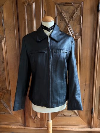 MODE DAME Neue Jacke  Gr. 38 EU  100% weiches Leder