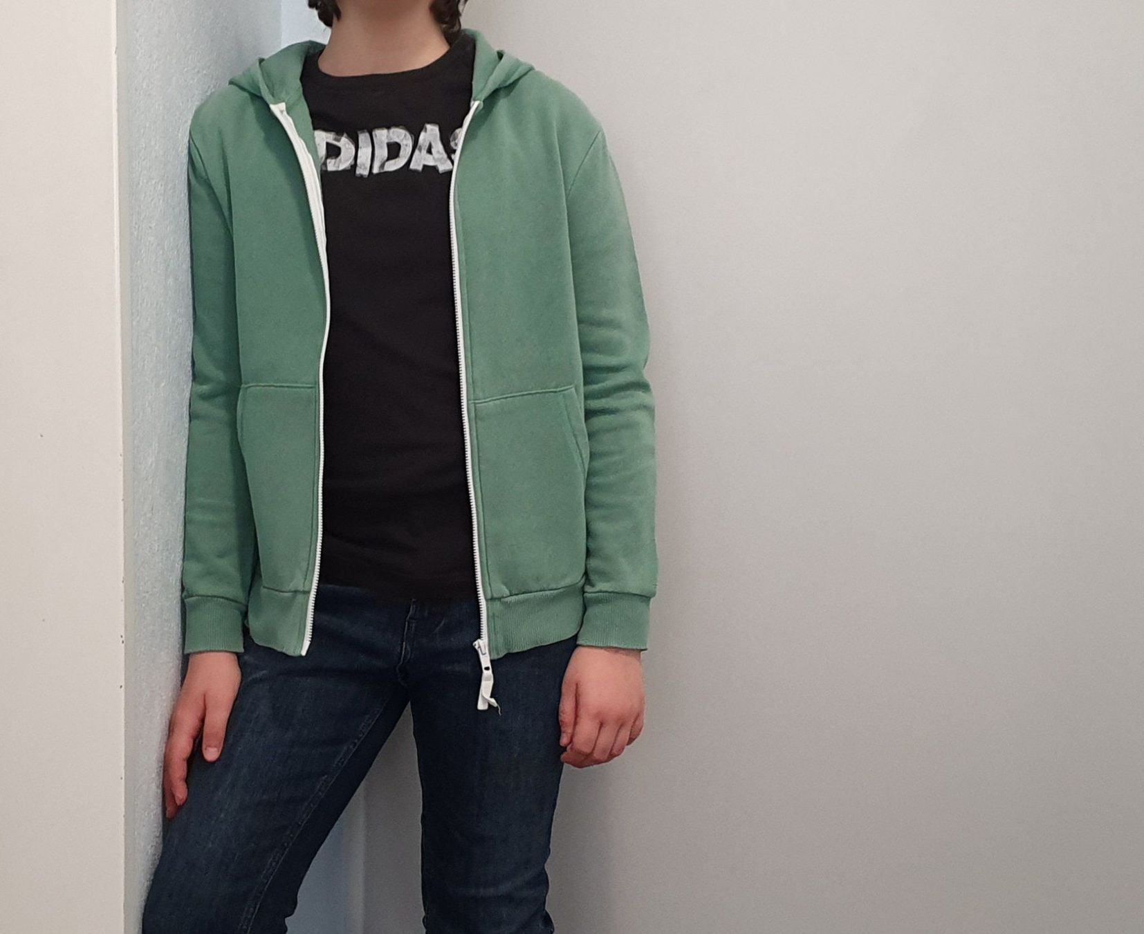 Jacken & Mäntel: Sweatjacke,Jungen,Grösse 134/140 – Gebraucht aus Chur von Mikymiki 3
