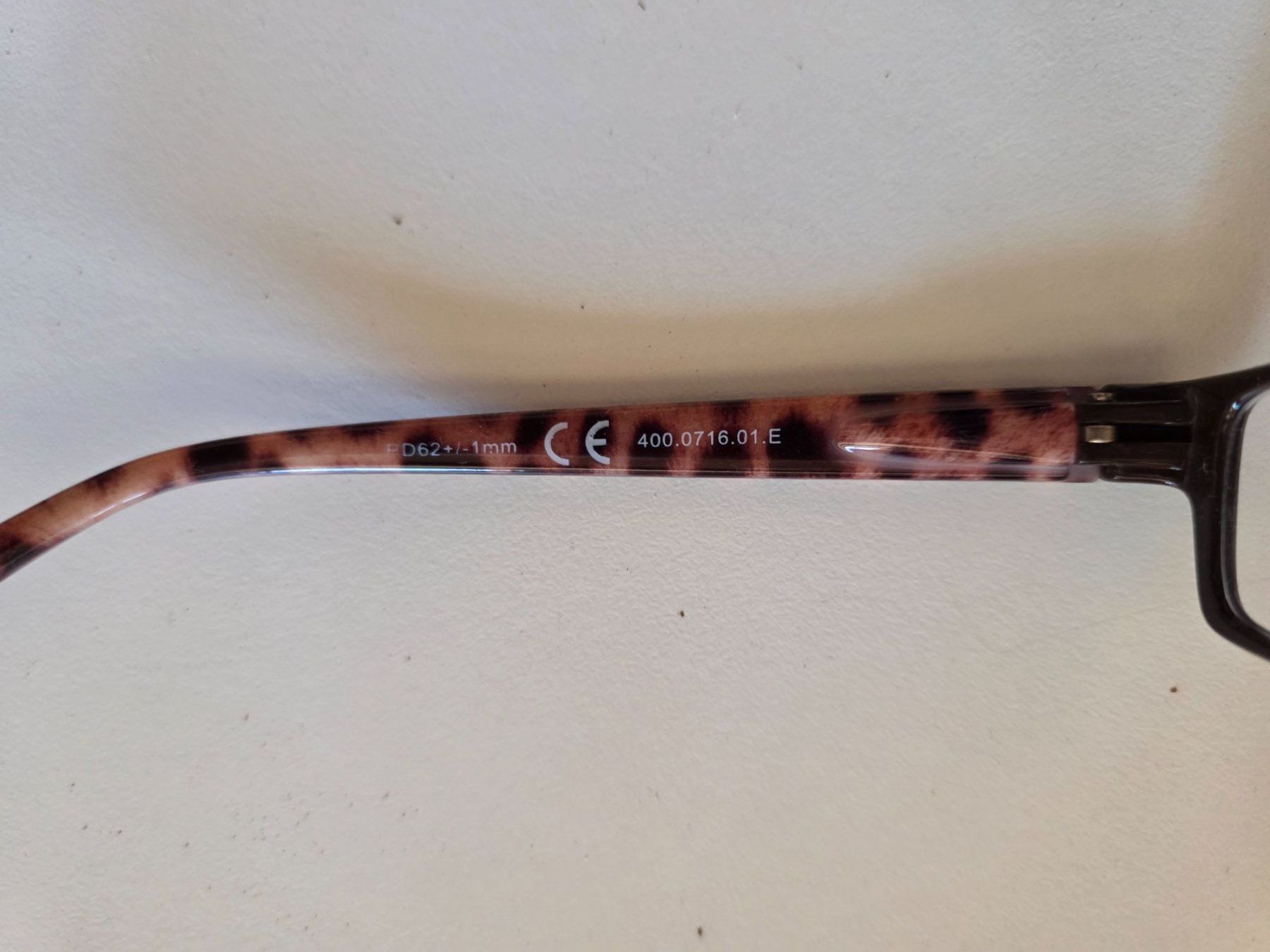 Occhiali & Lenti: Kunststoff Lese Brille Genius + 1.00 dpt mit Etui – Usato da Walterswil BE venduto da Lonitti 4