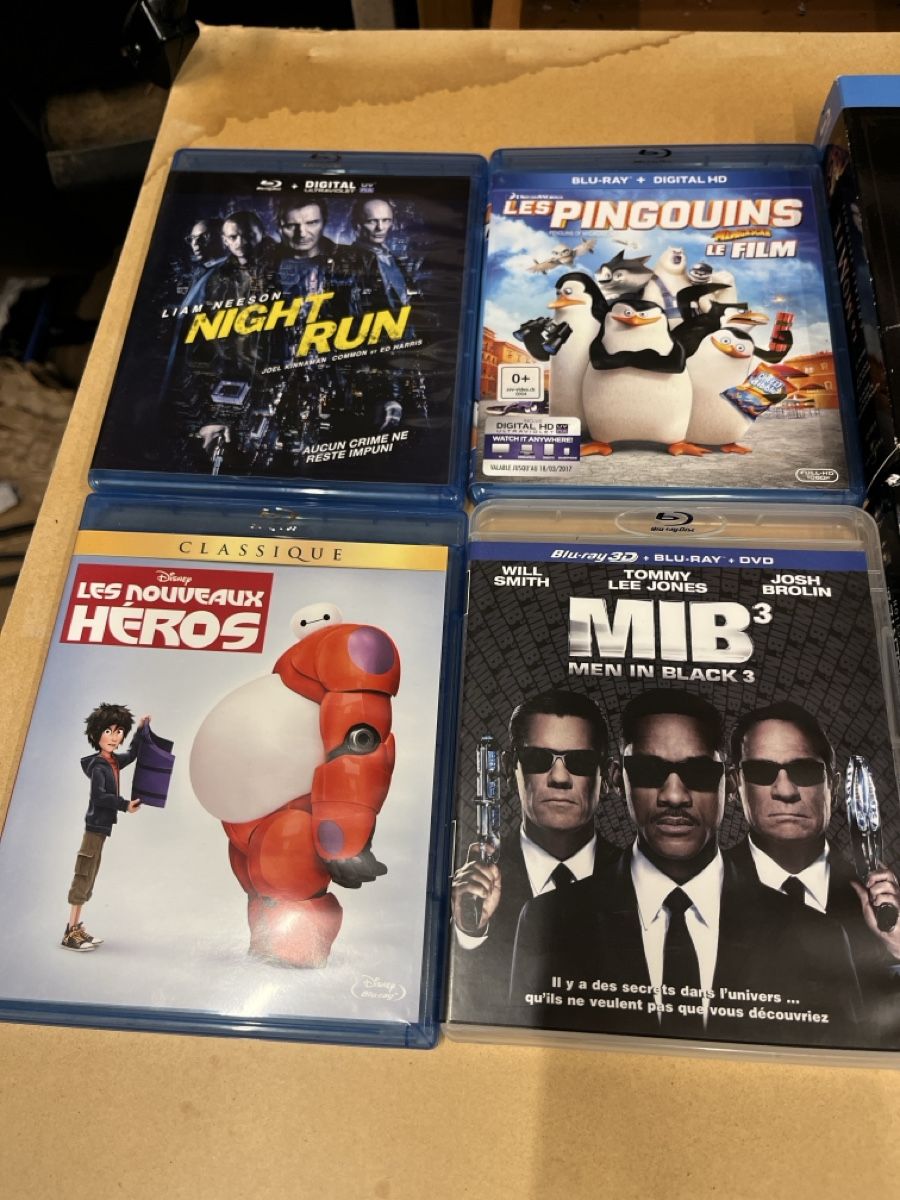 Tutti i DVDs: Blu-ray films divers titres état neuf – Usato da Onnens FR venduto da Daniel333 3