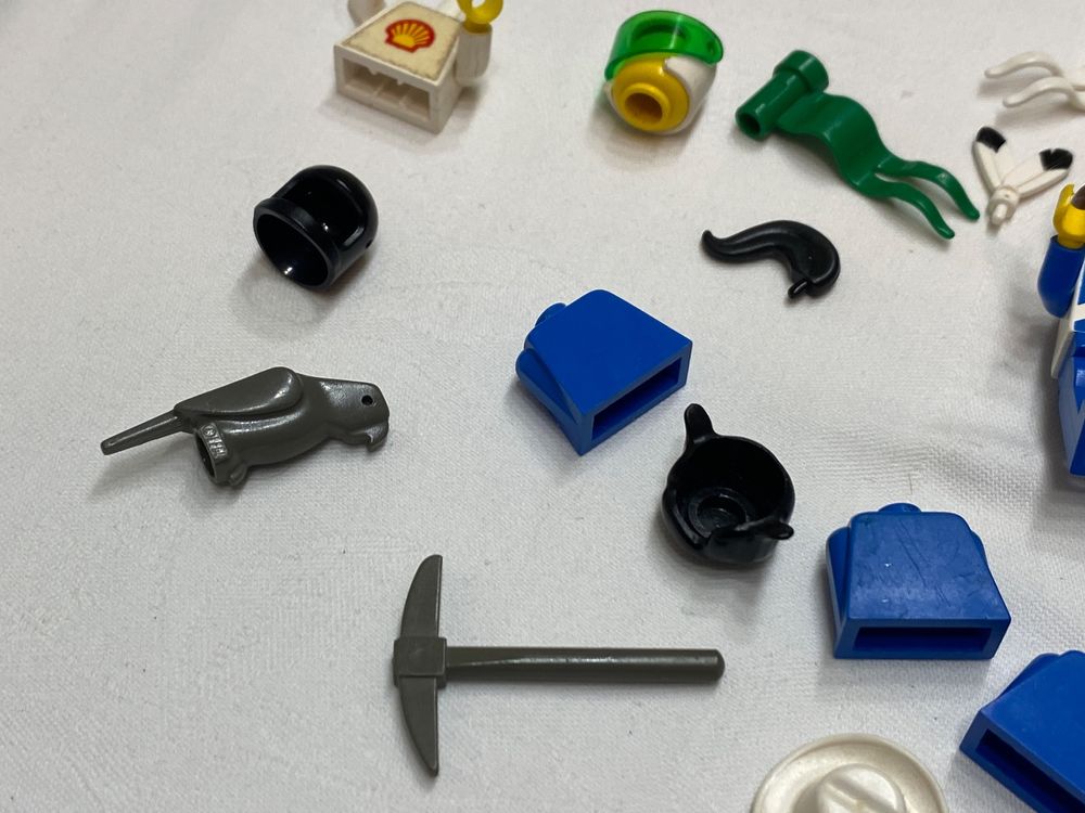 LEGO Teile Ritter Fahne Shell Papagei Indianer Soldat (Gebraucht) in ...