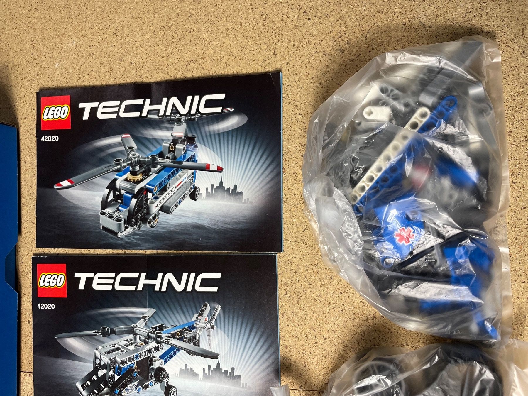 Lego Spielzeuge: Lego Technik Sets 42020 und 42027 – Gebraucht aus Baar von bricksandmore 2