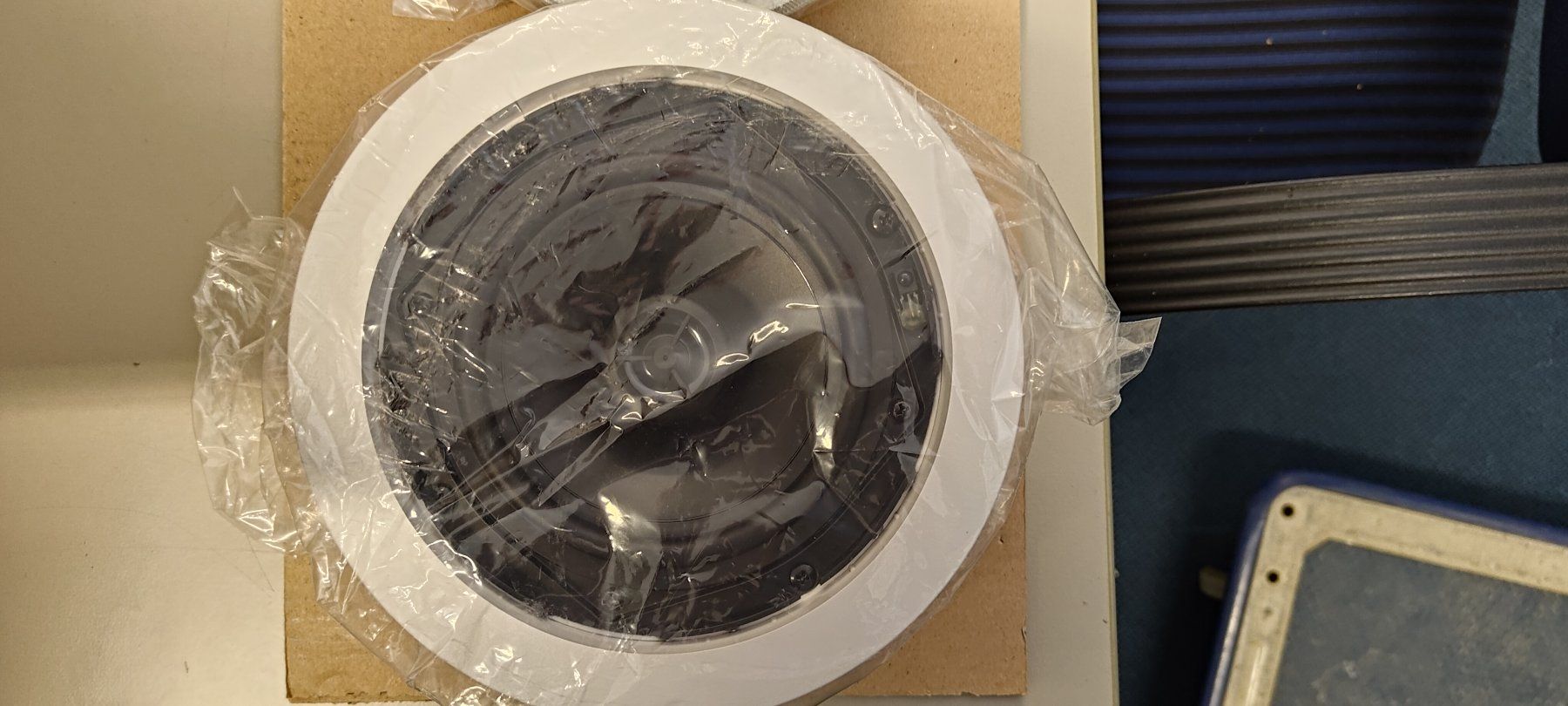 Revox Casse acustiche: Revox Einbaulautsprecher Inceiling 50 IR – Usato da Unterägeri venduto da sumatronic 3