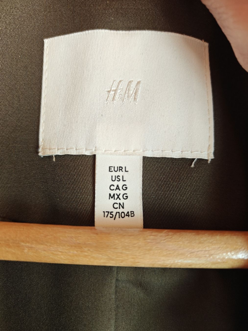 H&M Mäntel: Trenchcoat, Grösse L, Olive – Neu (gemäss Beschreibung) aus Wädenswil von alex-maxima 2