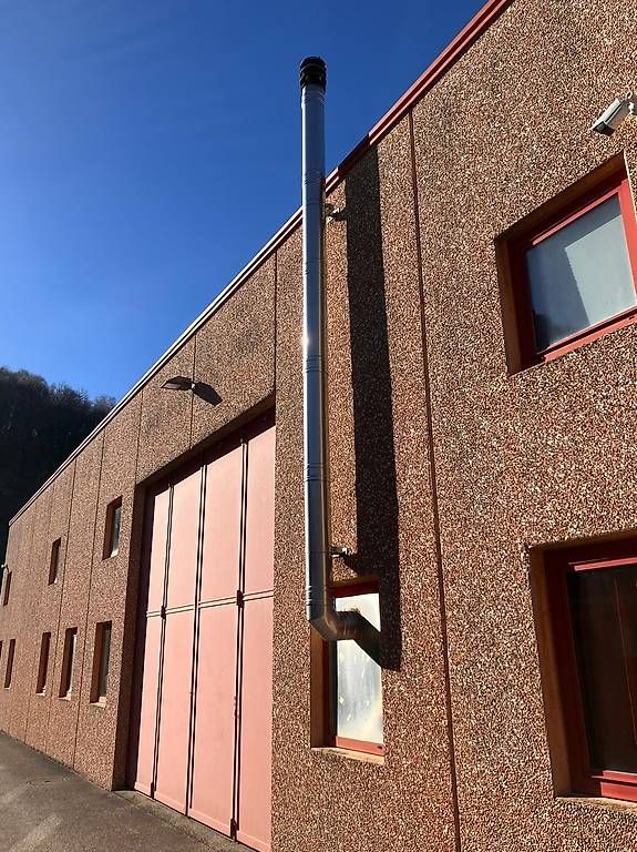Stufe caminetto: Stufa a legna Bullerjan FreeFlow – Usato da Lugaggia venduto da themoga 1