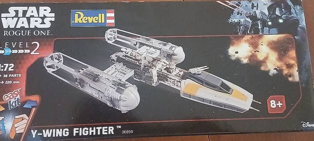 Statuette: Star Wars Y-Wing Fighter – Usato da Solduno venduto da tiz_ry5z 2