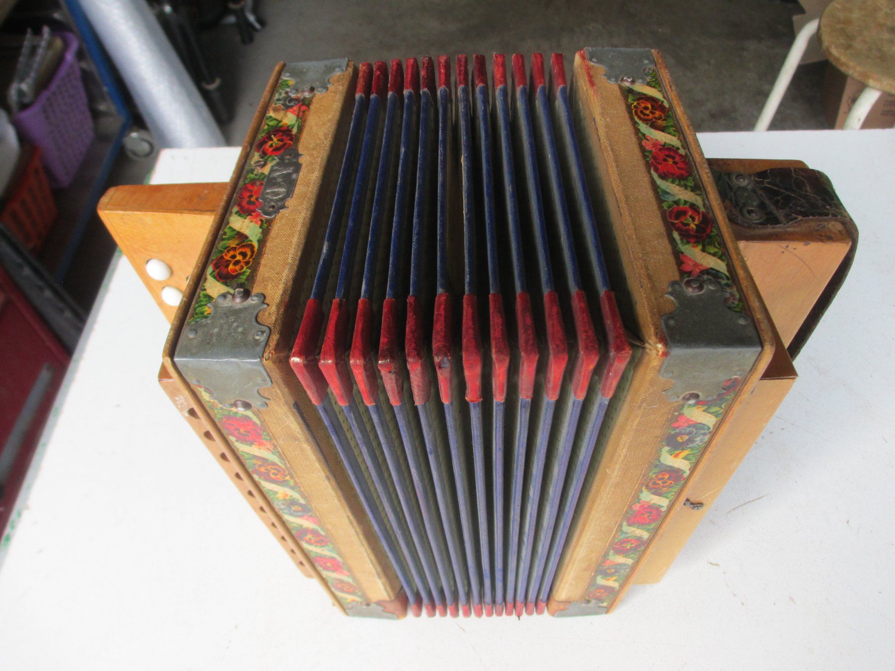 Strumenti musicali: Akkordeon antik – Usato da Weier im Emmental venduto da waefler03 5