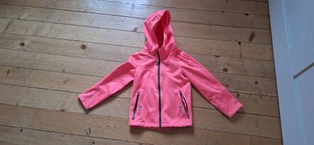 Tolle Übergangsjacke in der Grösse 128