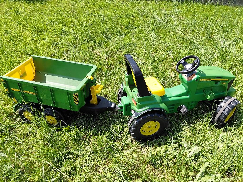 Fahrzeuge für Kinder: John Deer Traktor mit Anhänger – Gebraucht aus Wangen von Schnurrli15 2