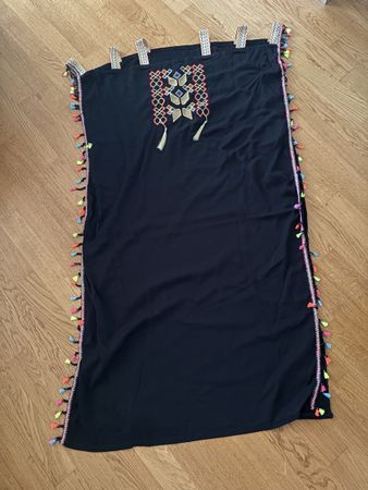 Kleid mit bunter Verzierung, Damen Grösse XL