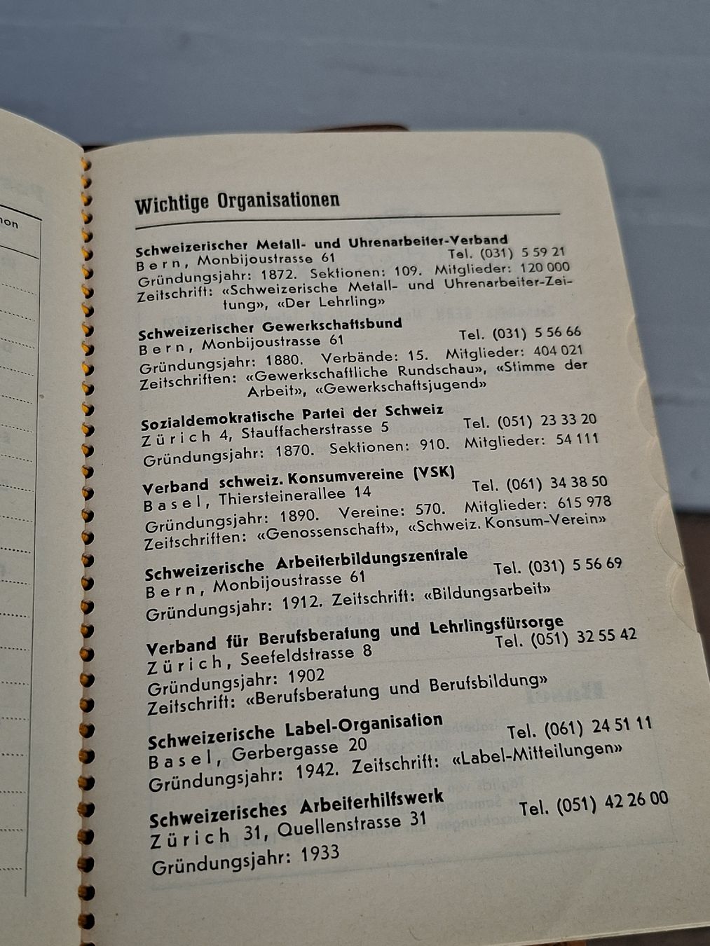 Altro in  Abbigliamento & Accessori: Metallarbeiter -- Taschenbuch 1957 – Usato da Ganterschwil venduto da HeidiuPeter 6