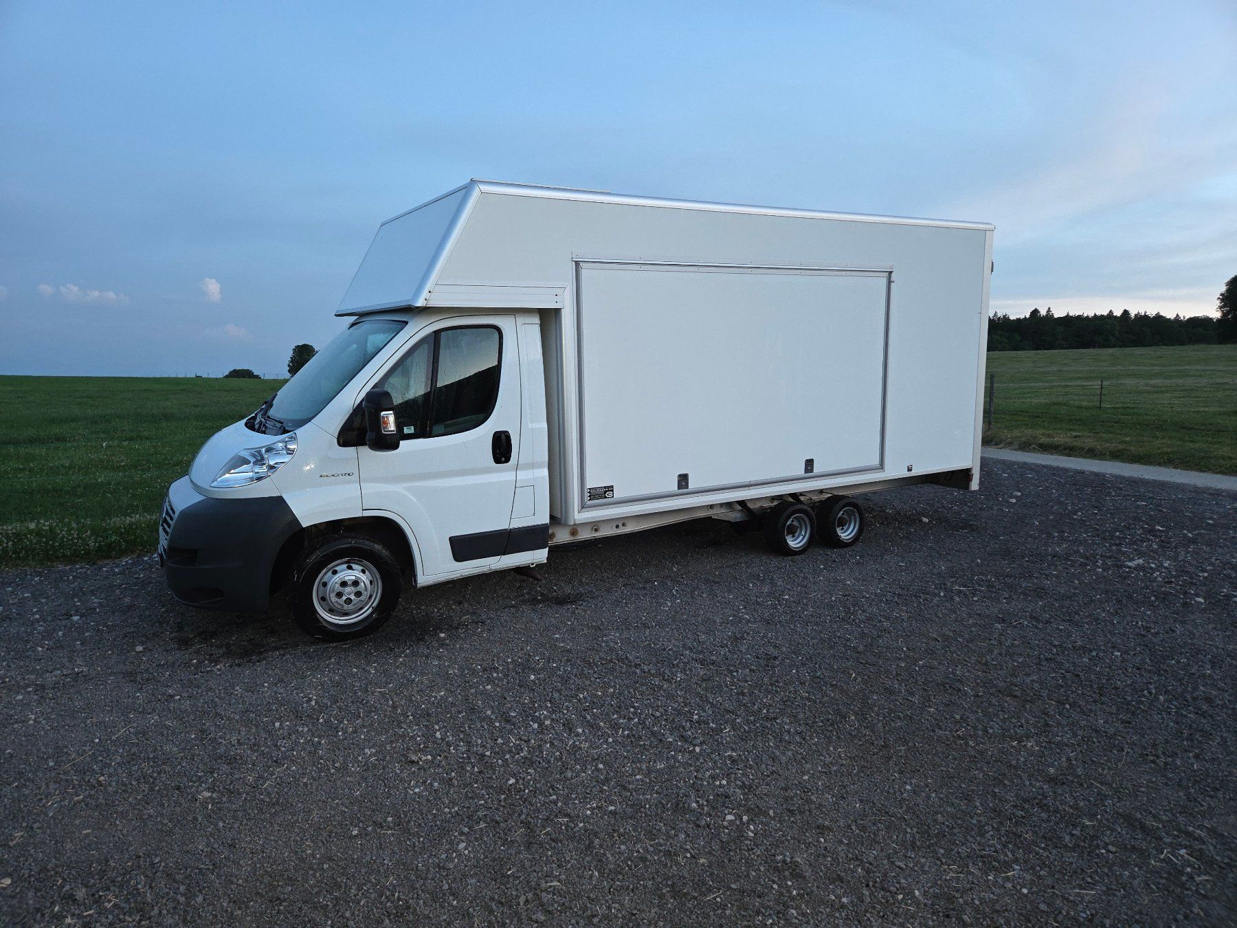 Fiat Véhicules utilitaires: ducato – D'occasion à Ste-Croix par mai_s6b7