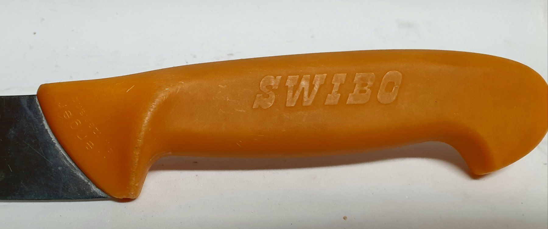 Wenger Coltelli da cucina: 2 Wenger Küchenmesser Knochenmesser Couteau de cuisine – Usato da Tüscherz-Alfermée venduto da Newpad 7