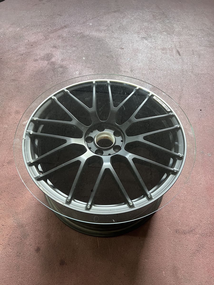 Mercedes-Benz Jantes: Felgentisch (AMG) – D'occasion à Zizers par Samy_G40