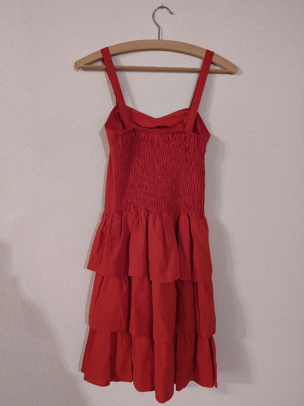 Vestiti: Rotes Rüschenkleid, Gr. S – Usato da Lenzburg venduto da veloev 3
