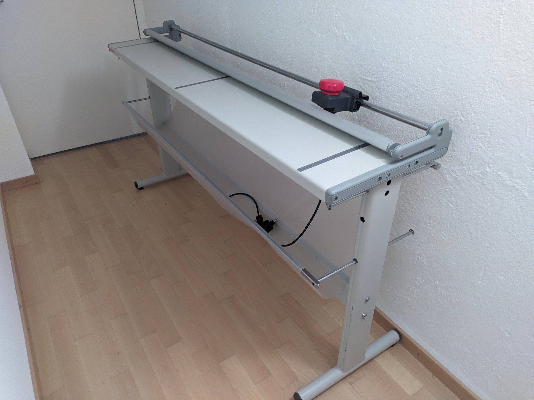 Alle Maschinen: Konvolut: Plotter, Planschneider, A3/4 Drücker + Materialien – Gebraucht aus Uster von paulomor 1