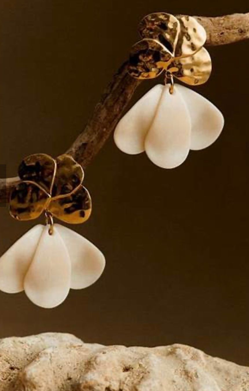 Sezane Boucles d'oreille: Sezane Georgia earrings, new – Neuf (Voir description) à Arzier Le Muids par oma_w5bq 1