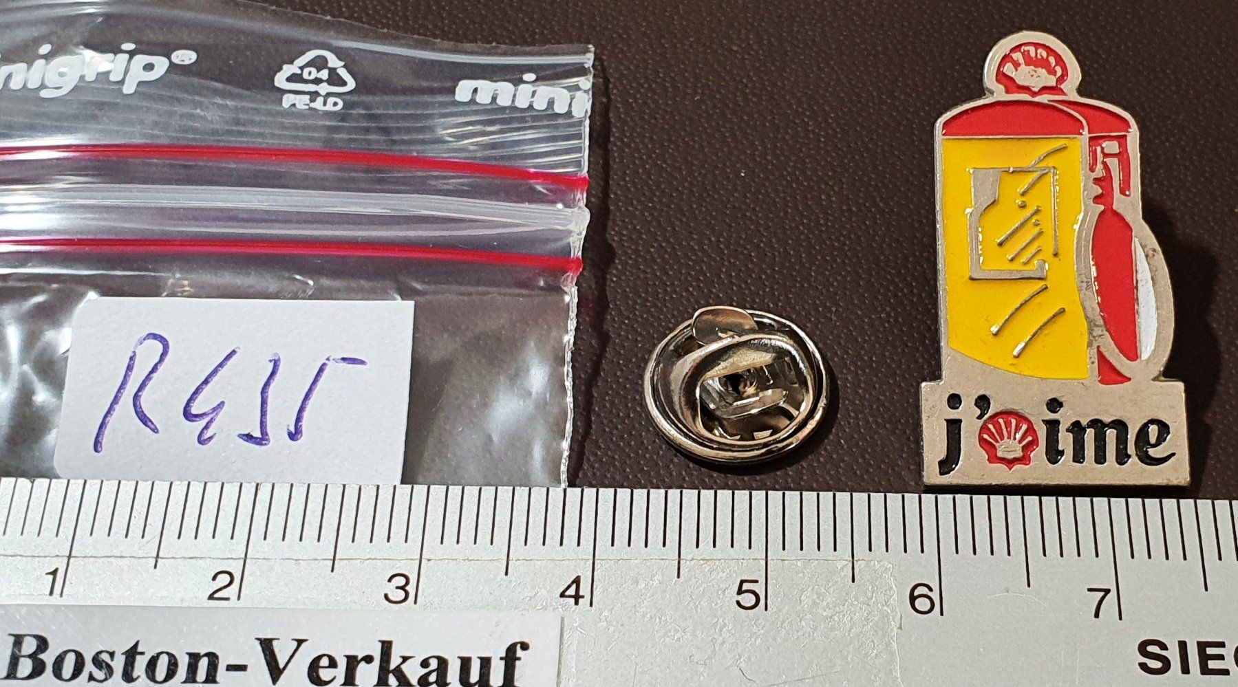 Placchette & Badge: R435 - Pin Shell Takseule / Siberige Farbe – Usato da Reinach BL venduto da Boston-Verkauf 1