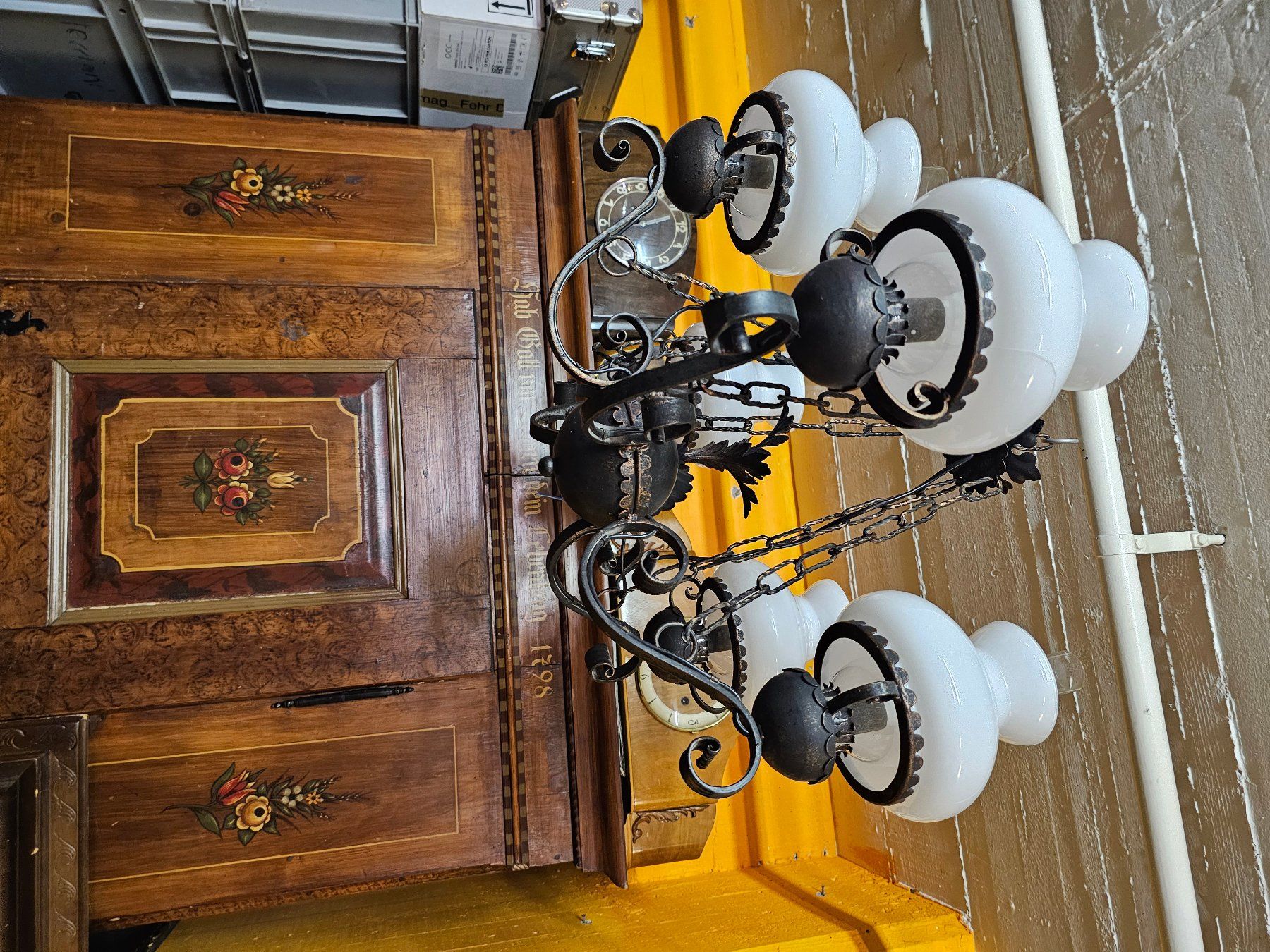 Lustres & lampes de plafonds: Deckenlampe mit 5 Glaskugeln Metallgestell gebraucht – D'occasion à Opfikon par Seebacherbrocki55555 8