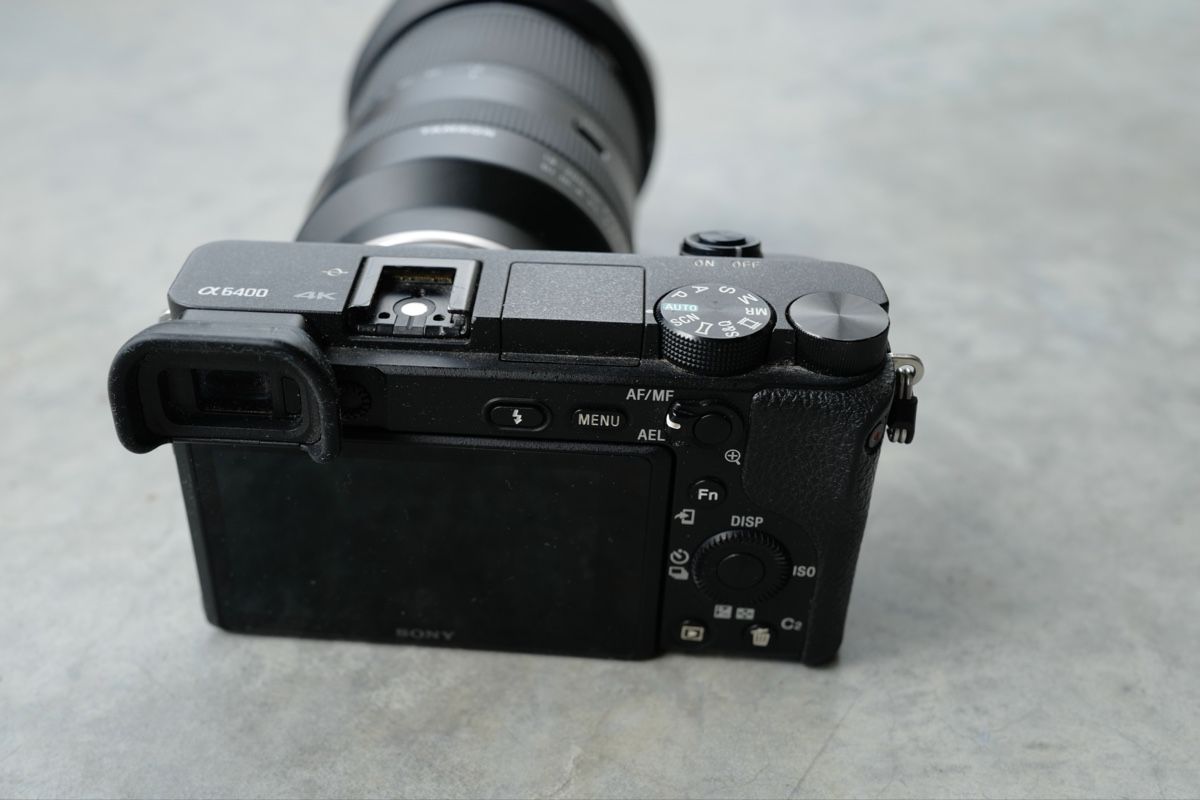 Sony Fotocamera: Sony A6400 ohne Objektiv – Usato da Wald ZH venduto da rocknrollyy 3