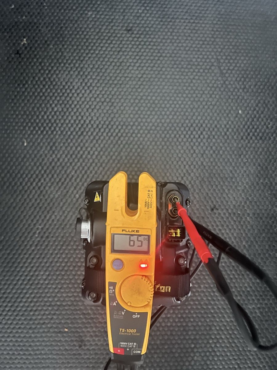 Sur-Ron Batterie: Sur-Ron Light Bee Akku 60V 32Ah defekt – Difettoso da Riedtwil venduto da ste_6ft2 4