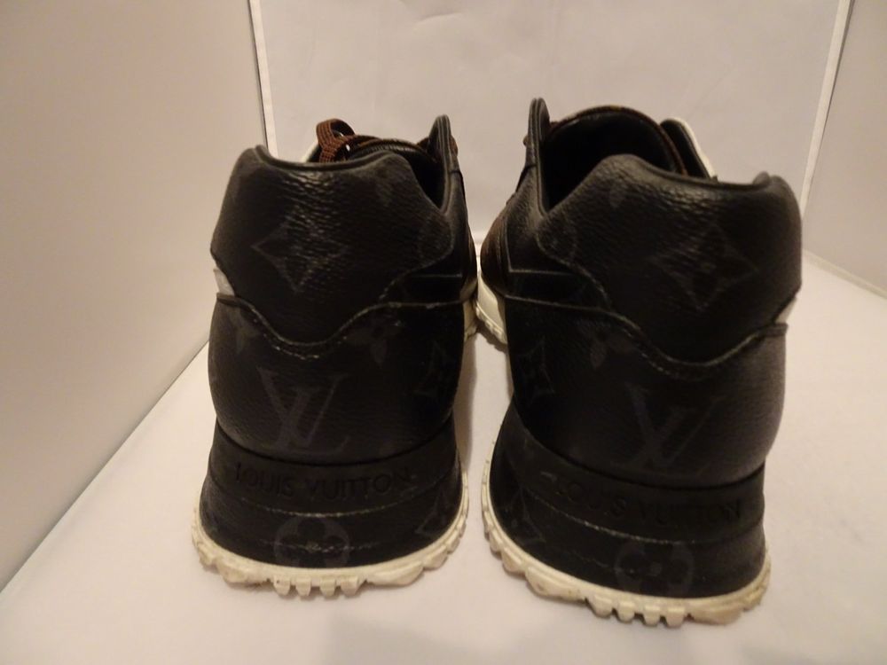 Louis Vuitton Scarpe da uomo: Louis Vuitton  Run Away Sneakers  //      Gr. 44 (9 1/2) – Usato da Frenkendorf venduto da Sakima1 5