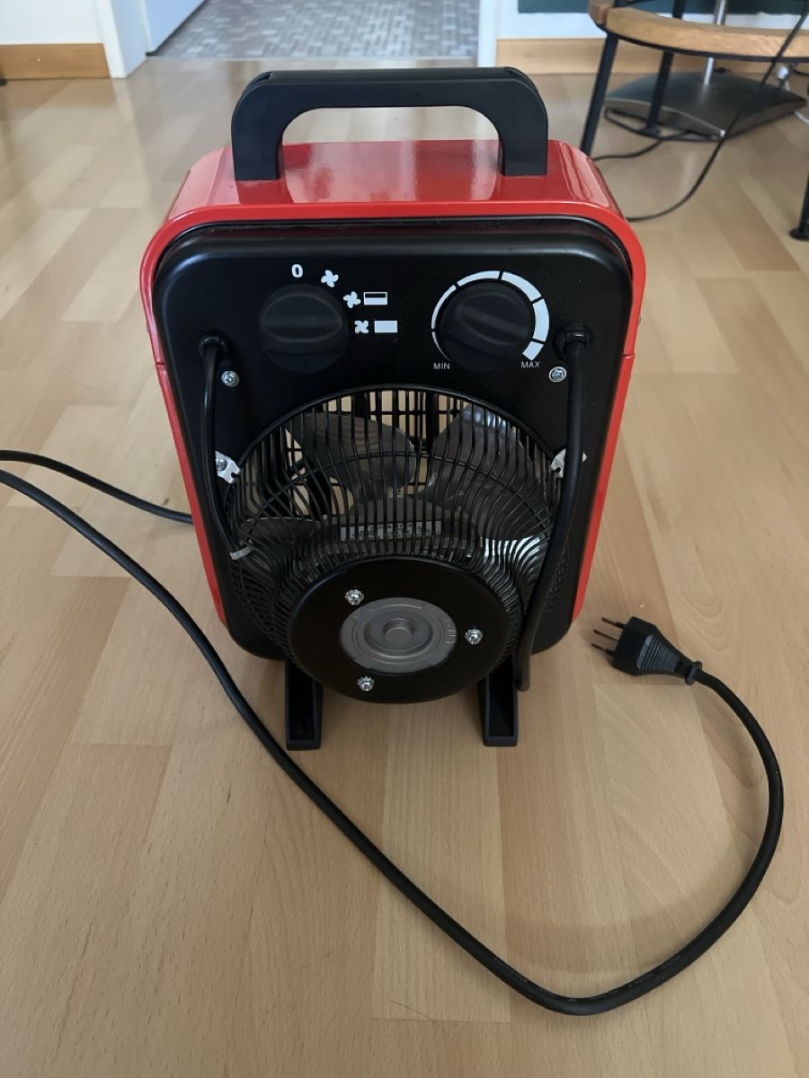 Heizgeräte: Asphalt Elektro-Heizgerät 2 kW – Neu (gemäss Beschreibung) aus Hinwil von Michelle.C 1