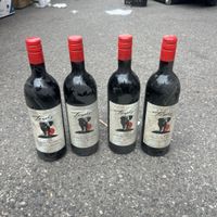 4 bouteilles vin Trophy Cabernet Sauvignon 750ml anciennes
