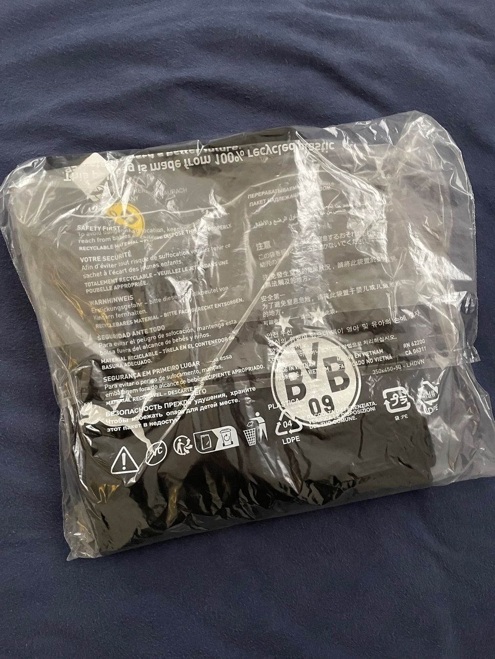 Puma Canottiere & Pantaloni: BVB BORUSSIA DORTMUND TRAINING TOP PULLOVER FUSSBALL – Nuovo e nell'imballaggio originale da Rain venduto da JerseyLegends 4