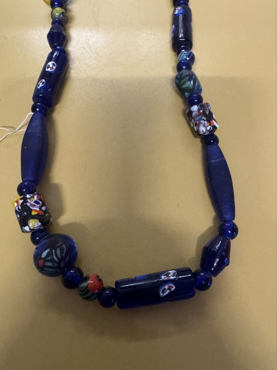 Catenine: Kette mit blauen Glas  – Usato da Schlieren venduto da Freundlich02 2