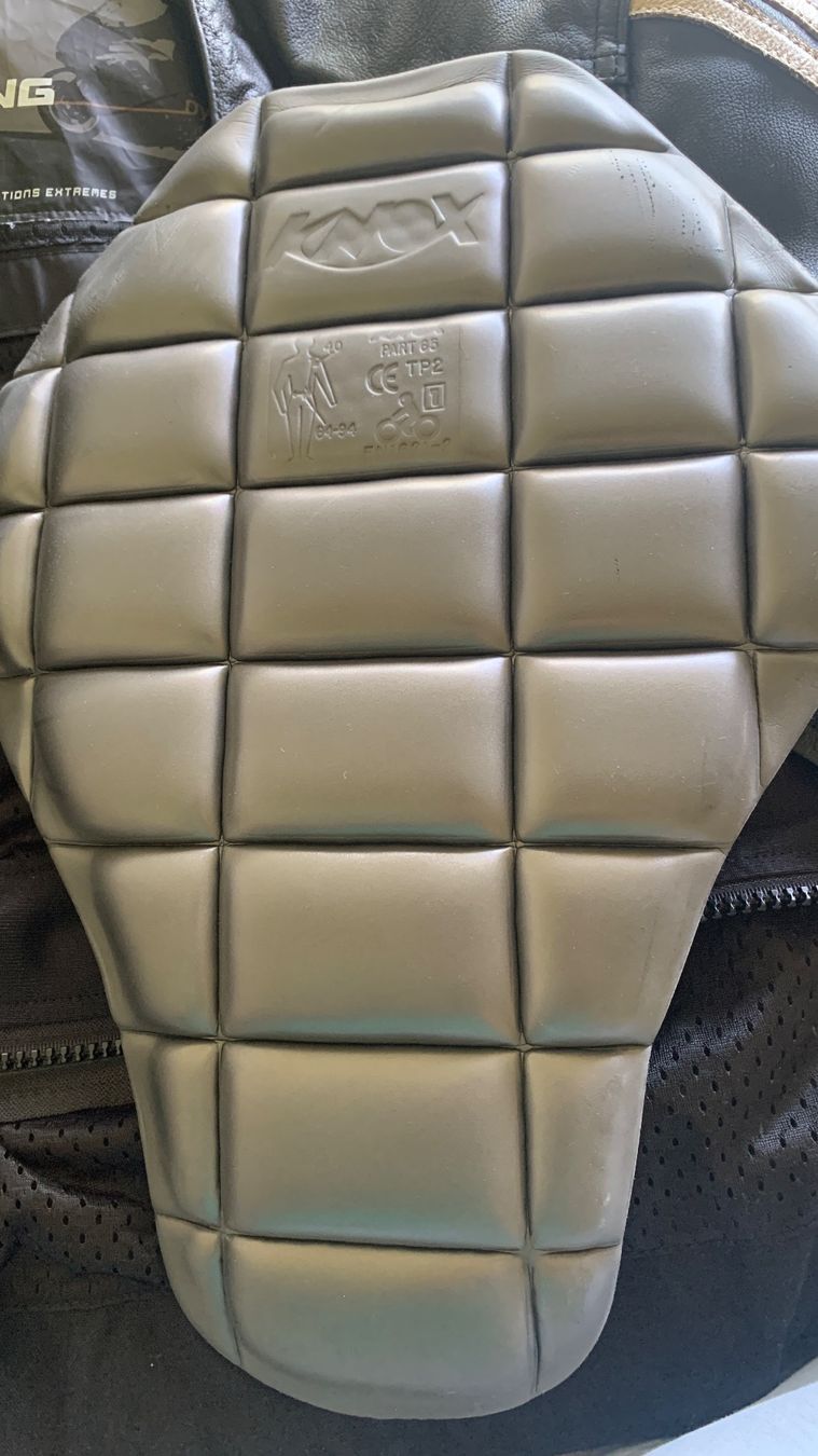 Giacche: Veste moto cuir Bering – Usato da Biel/Bienne venduto da joogloo 7
