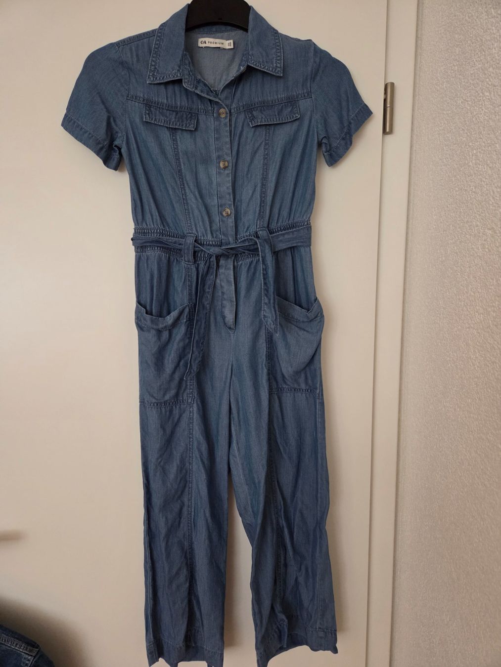 C&A Tute: Jumpsuit Overal Mädchen C&A Gr 134 – Usato da Port venduto da Darialina