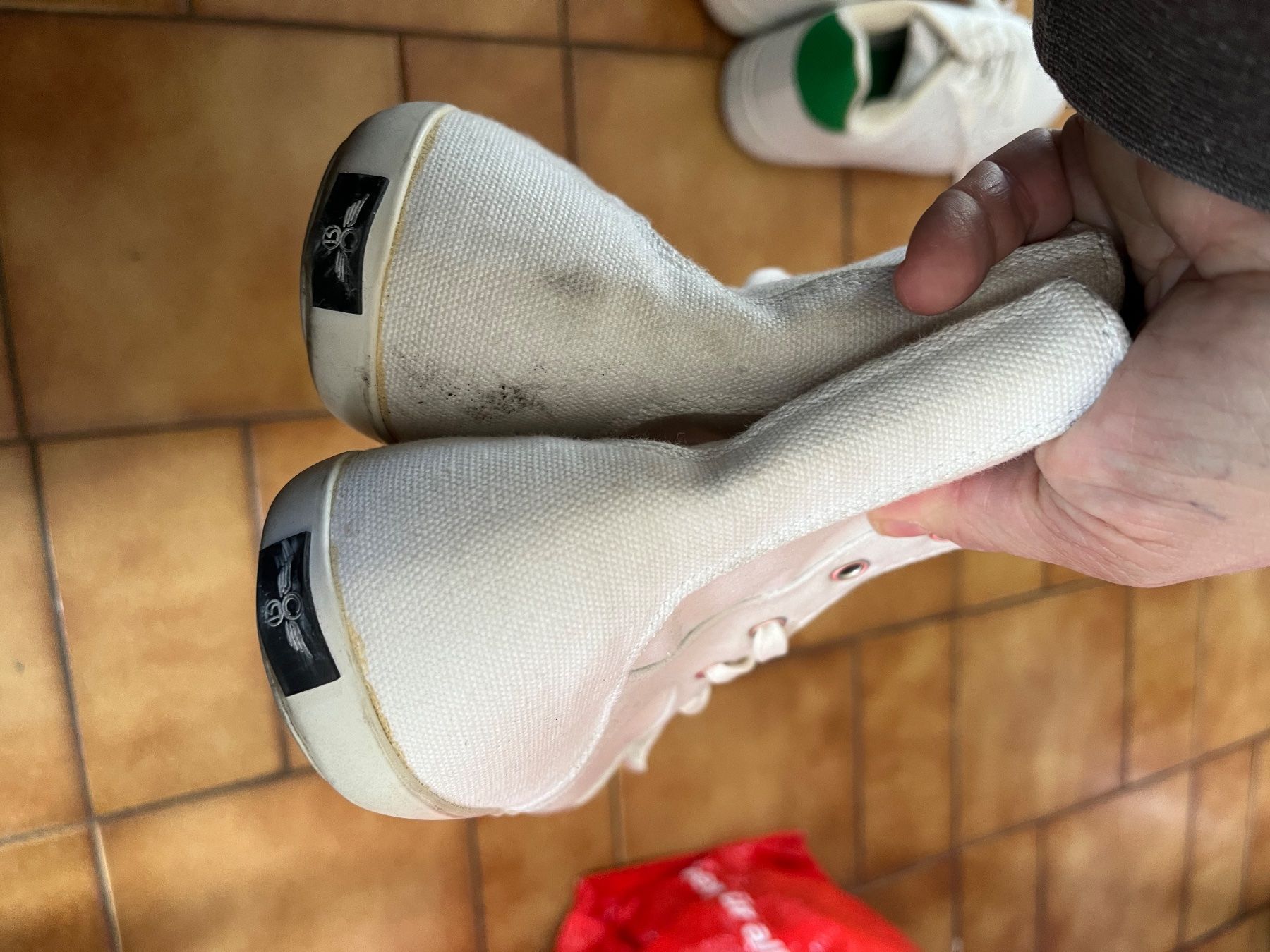 Damenschuhe: Basket montagnes crème taille 40 maman – Gebraucht aus Veyrier von kimedovapa 2