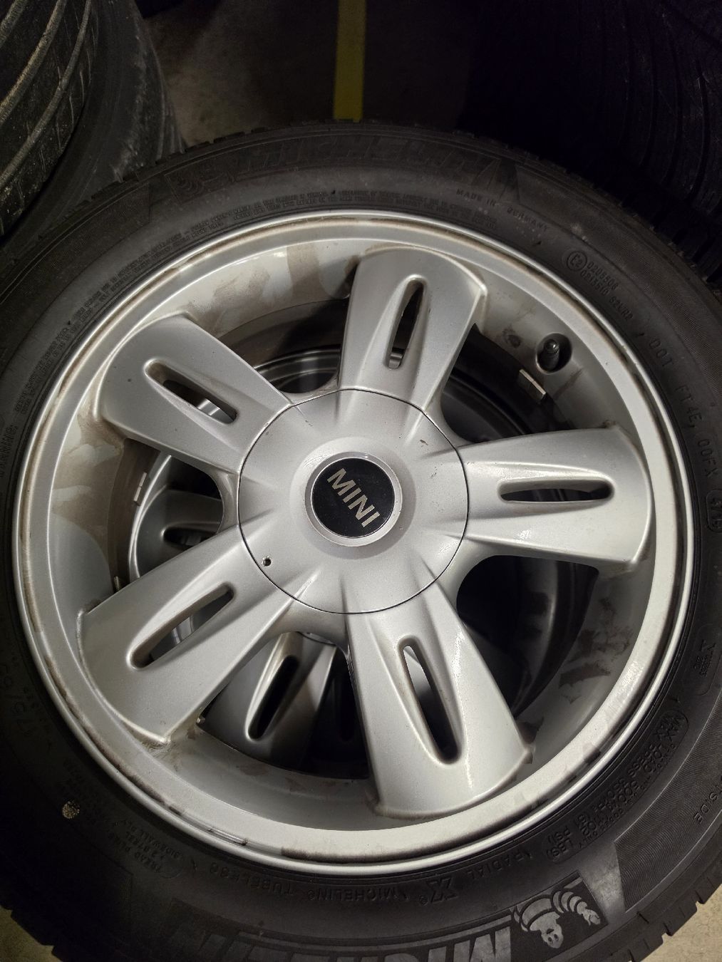 Pneumatici & Ruote complete: Mini 5.5x15 ET45 LK:4x100 – Usato da Fislisbach venduto da artetuning 1