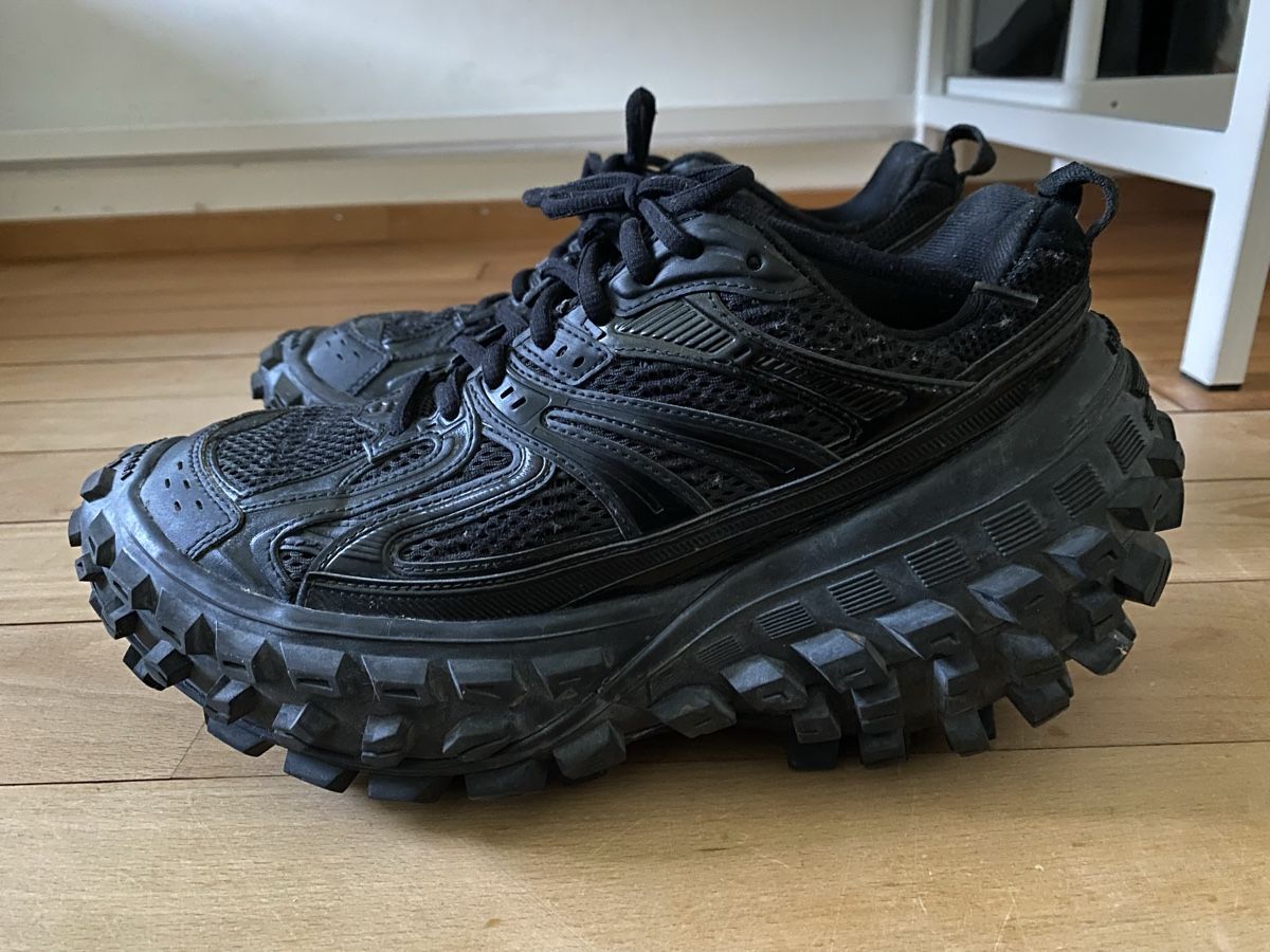 Balenciaga Scarpe da donna: Balenciaga Defender Sneaker Schwarz Grösse 39 – Nuovo (secondo la descrizione) da Luzern venduto da nee_zjh6 5